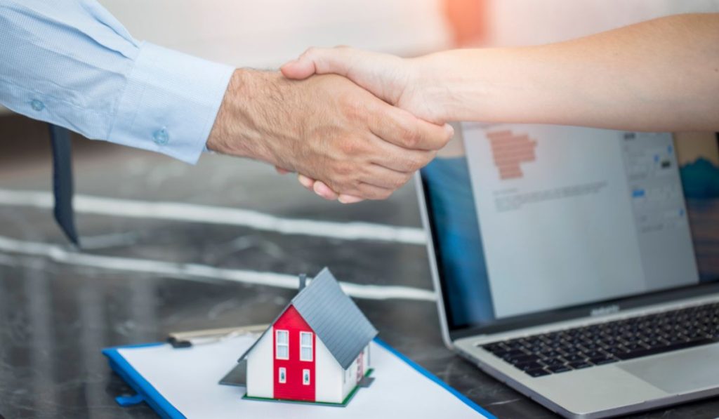 L'assurance de prêt immobilier est essentielle lors de l'acquisition d'un bien immobilier